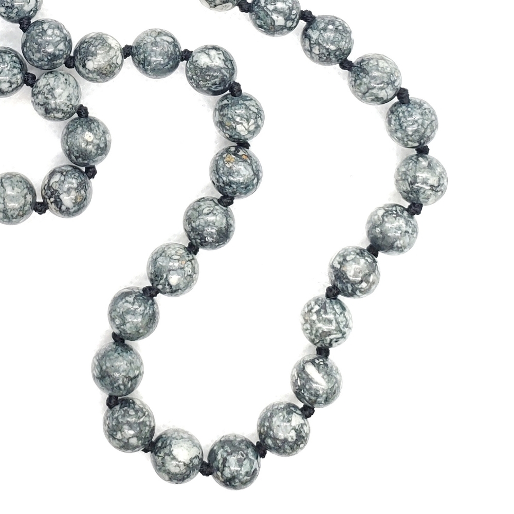 Vintage Knotted Gray Jasper Natural Stone Bead Necklace 24 Inch Womens Jewelry - Picture 3 of 3